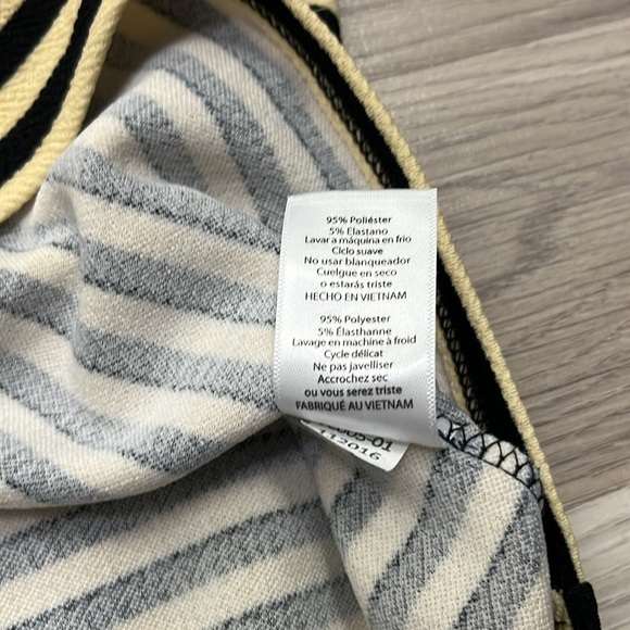 LuLaRoe Women’s Black Red Orange Floral Geometric Striped Pencil Skirt Sz 3XL - Picture 7 of 7